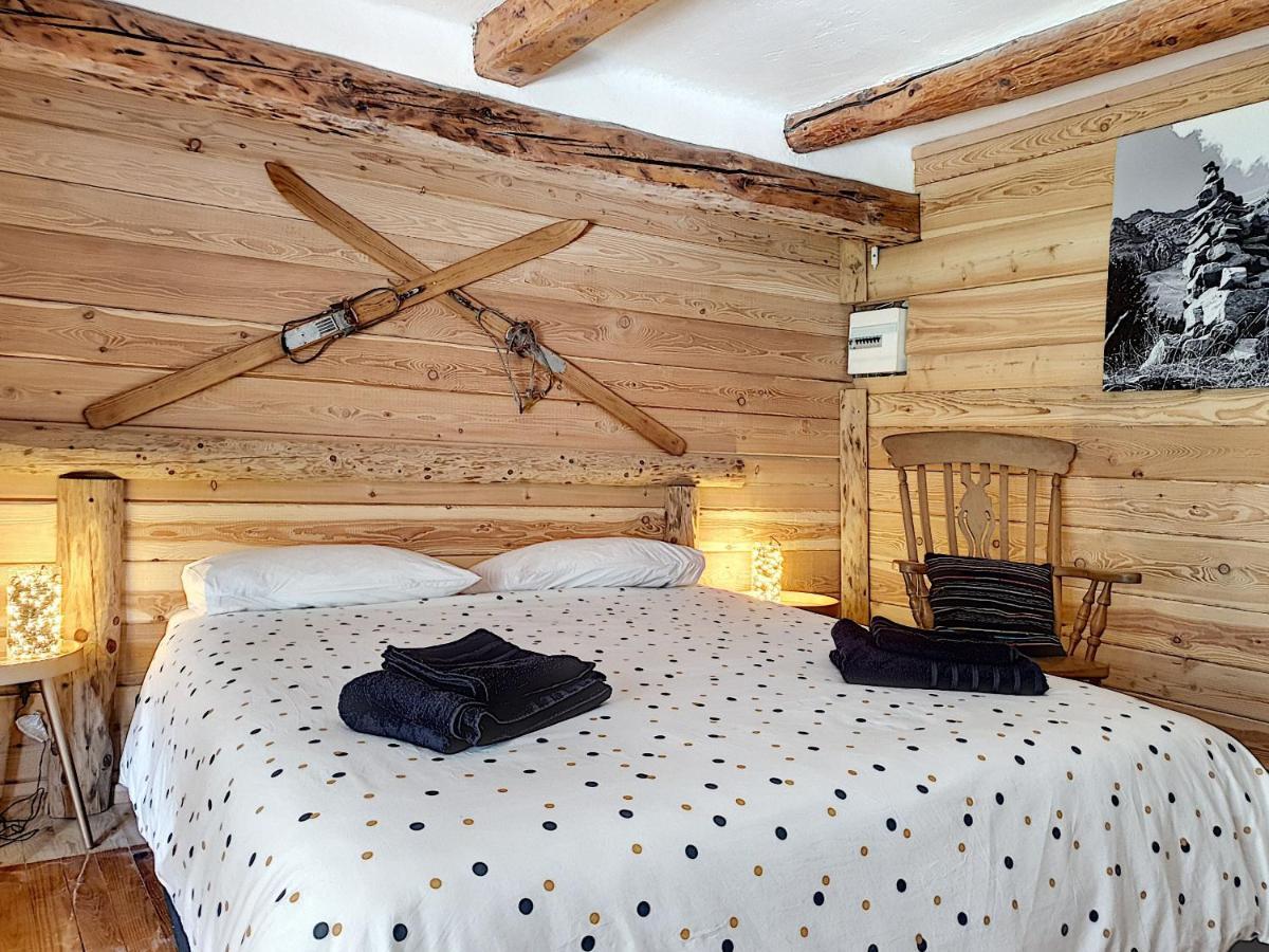 La Maison Basse Saint-Dalmas-le-Selvage Экстерьер фото